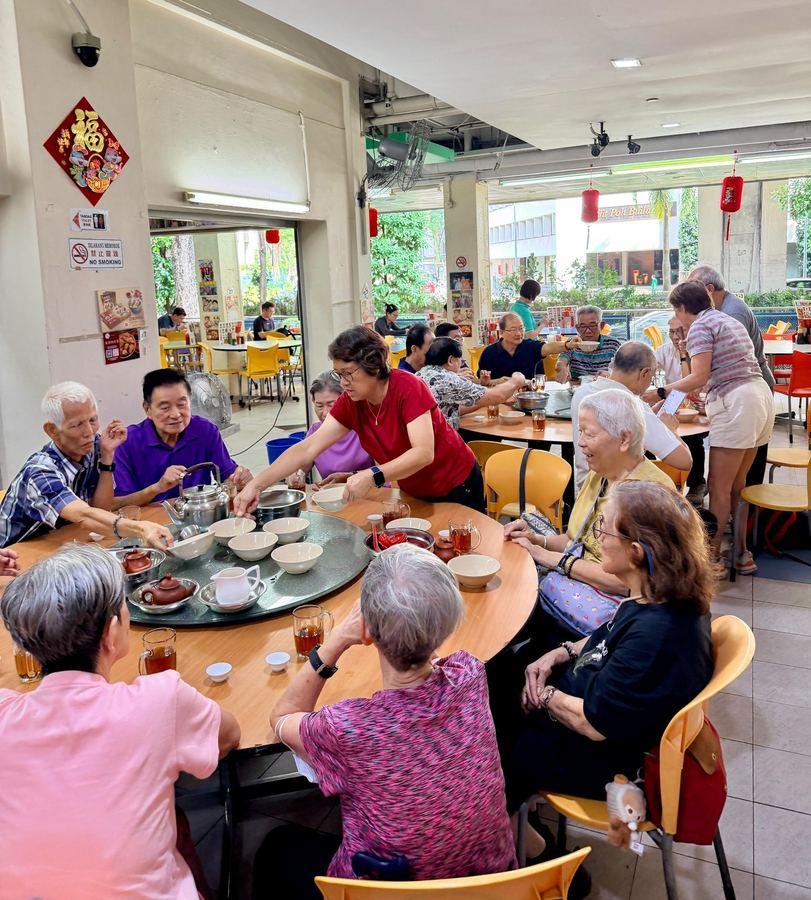 Seniors enjoying bak kut teh at the heritage kopitiam